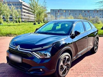 Second-hand Citroën C4 Feel 131 CP (96 kW) 2024 Negru SUV