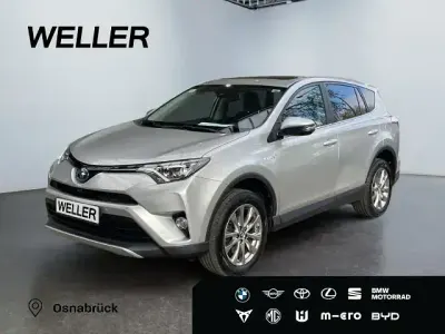Second-hand Toyota RAV4 Hybrid Executive 197 CP (144 kW) 2016 Argintiu SUV