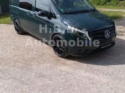 Gebraucht Mercedes Vito 190 PS (139 kW) 2020 Grün Van