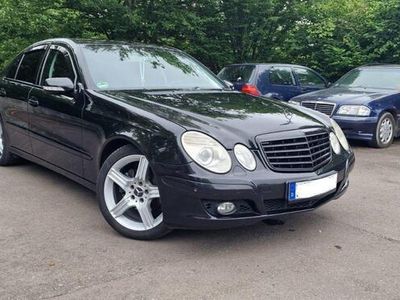 Schwarz Gebraucht 2007 Mercedes E280 Limousine | 6.900 € (Etwas zu teuer)