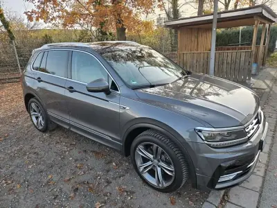 Gebraucht VW Tiguan Highline 239 PS (175 kW) 2017 Grau SUV