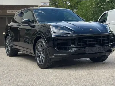 Gebraucht Porsche Cayenne Sport 354 PS (260 kW) 2023 Schwarz SUV