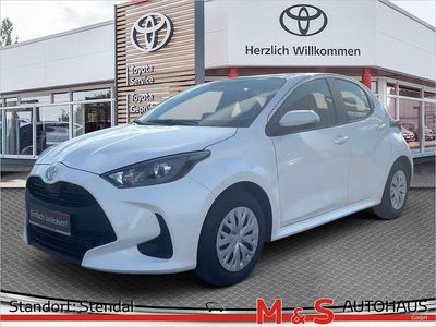 Neu Toyota Yaris Hybrid Comfort 116 PS (85 kW) 2026 Super white 2 Limousine