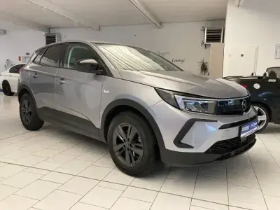 Gebraucht Opel Grandland X Business Edition 131 PS (96 kW) 2022 Andere SUV