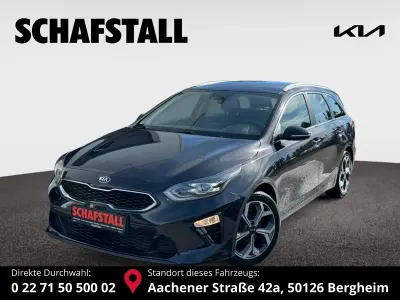 Gebraucht Kia Ceed Sportswagon Spirit 140 PS (102 kW) 2019 Schwarz (black pearl) Kombi
