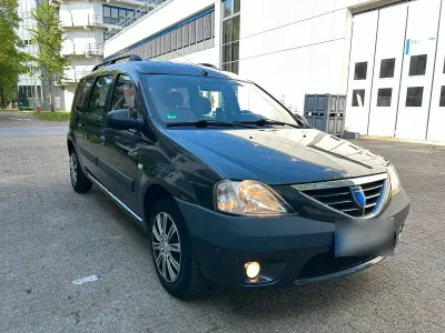 Gebraucht Dacia Logan Lauréate 105 PS (77 kW) 2007 Grau Kombi