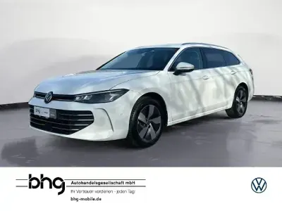 Gebraucht VW Passat Business 150 PS (110 kW) 2025 Weiß Kombi