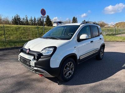 Gebraucht Fiat Panda Cross Cross 90 PS (66 kW) 2016 Weiß Kleinwagen