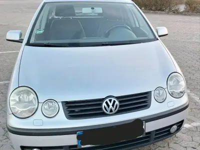 Gebraucht VW Polo 75 PS (55 kW) 2002 Silber Kleinwagen