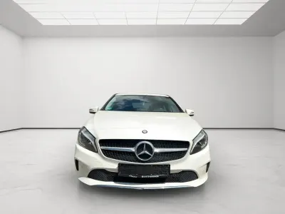 Gebraucht Mercedes A200 136 PS (100 kW) 2017 Weiß Kleinwagen