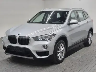 Gebraucht BMW X1 136 PS (100 kW) 2016 Glaciersilbermet. SUV