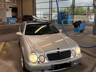 Mercedes CLK230