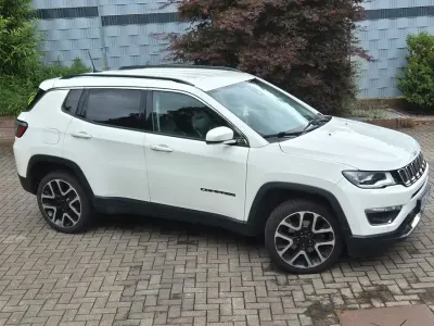 Gebraucht Jeep Compass Limited 170 PS (125 kW) 2018 Weiß SUV