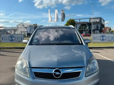 Gebraucht Opel Zafira 150 PS (110 kW) 2006 Silber Van / Kleinbus