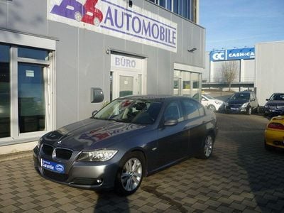 Second-hand BMW 318 143 CP (105 kW) 2009 Gri Berlinǎ