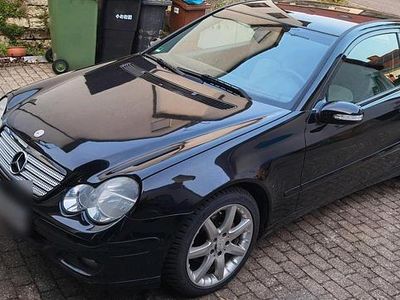 Gebraucht Mercedes C200 122 PS (89 kW) 2005 Schwarz Coupé