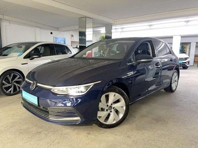 Second-hand VW Golf VIII Style 150 CP (110 kW) 2024 Albastru Berlinǎ