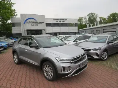 Gebraucht VW T-Roc 150 PS (110 kW) 2024 Weiß SUV