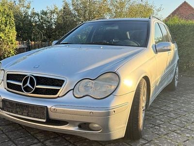 Mercedes C240