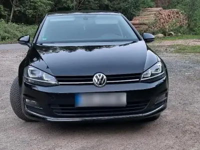 Gebraucht VW Golf VII Highline 155 PS (114 kW) 2014 Schwarz Limousine