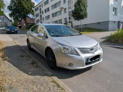 Gebraucht Toyota Avensis 152 PS (111 kW) 2009 Schwarz Limousine