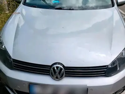 Gebraucht VW Golf VI Highline 122 PS (89 kW) 2009 Silber Kleinwagen