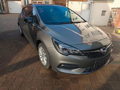 Gebraucht Opel Astra Edition 110 PS (80 kW) 2021 Grau Limousine