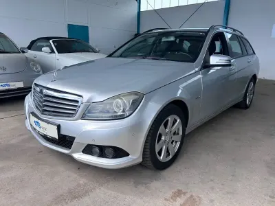 Gebraucht Mercedes C220 170 PS (125 kW) 2011 Silber Kombi