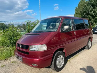Gebraucht VW T4 102 PS (75 kW) 1996 Rot Van