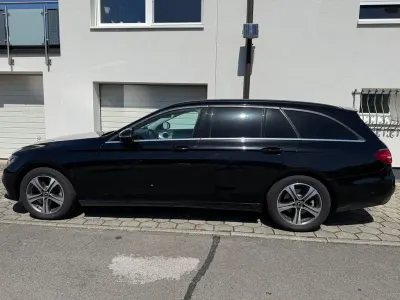 Gebraucht Mercedes E300 245 PS (180 kW) 2018 Schwarz Limousine