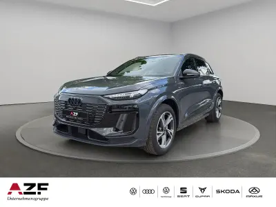 Neu Audi Q6 e-tron Ambiente 314 kW (428 PS) 2026 Magnetgrau SUV