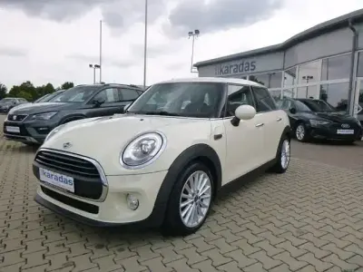 Usata Mini ONE 102 CV (75 kW) 2017 Bianco Utilitaria