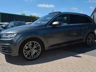 Gebraucht Audi SQ7 Sport 435 PS (319 kW) 2017 Grau SUV