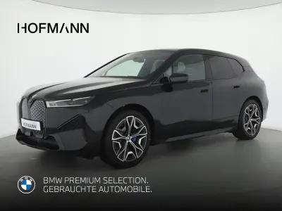 Gebraucht BMW iX Sport Line 385 kW (524 PS) 2024 Saphirschwarz metallic SUV