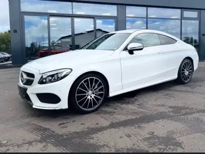 Gebraucht Mercedes C300 AMG line 245 PS (180 kW) 2016 Weiß Coupé