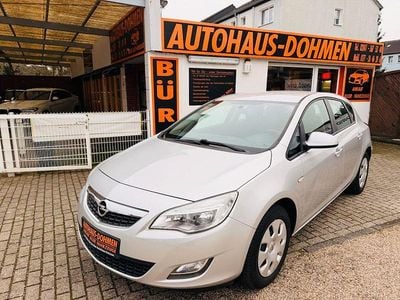 Gebraucht Opel Astra Edition 87 PS (63 kW) 2010 Silber Limousine