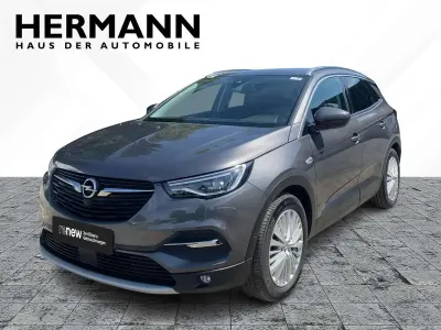 Second-hand Opel Grandland X Innovation 224 CP (164 kW) 2020 Gri SUV
