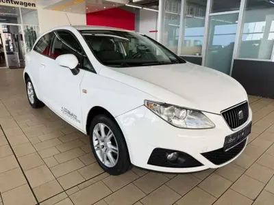 Usata Seat Ibiza SC Reference 75 CV (55 kW) 2012 Bianco Utilitaria