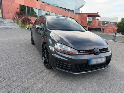 Gebraucht VW Golf VII GTI 230 PS (169 kW) 2015 Grau Limousine