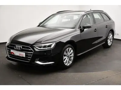 Gebraucht Audi A4 Advanced 163 PS (119 kW) 2023 Mythosschwarz metallic (metallic) Kombi