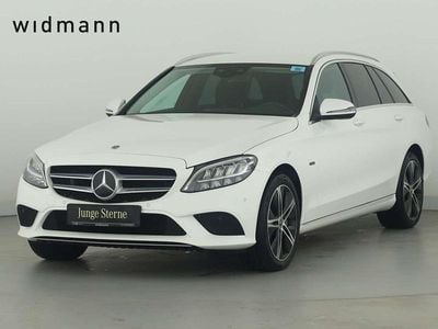 Gebraucht Mercedes C300e Avantgarde 320 PS (235 kW) 2020 Unilack polarweiß Kombi