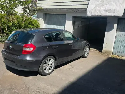 Occasion BMW 118 122 ch (89 kW) 2005 Gris Citadine
