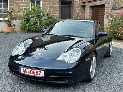 Porsche 911 Carrera 4