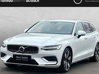 Weiß Gebraucht 2025 Volvo V60 Plus Kombi | 39.750 € (Superpreis)