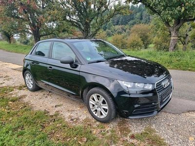Usata Audi A1 Attraction 90 CV (66 kW) 2012 Nero Utilitaria