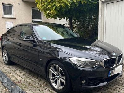 BMW 318 Gran Turismo