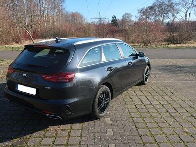 Schwarz Gebraucht 2020 Kia Ceed Sportswagon Spirit Kombi | 12.900 € (Guter Preis)