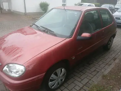 Gebraucht Citroën Saxo 45 PS (33 kW) 1999 Rot Kleinwagen