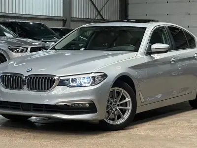 Gebraucht BMW 530e iPerformance 184 PS (135 kW) 2017 Silber Limousine
