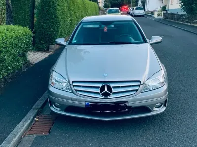 Käytetty Mercedes CLC180 143 HP (105 kW) 2009 Ruskea Viistoperä